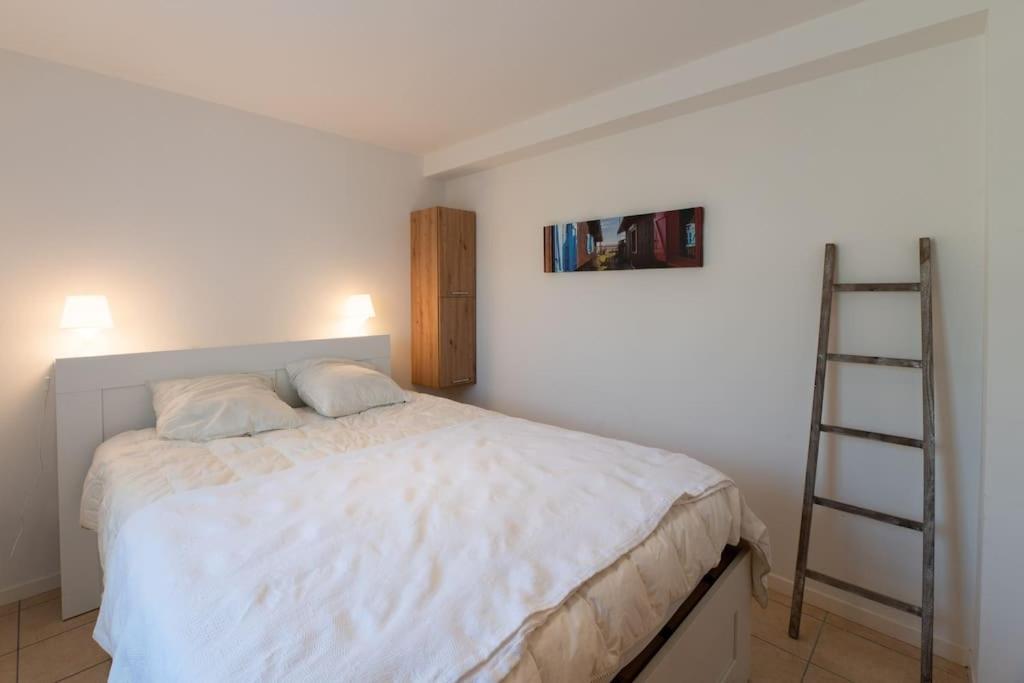 Ravissante Maison 3* Avec Jacuzzi Proche Lac Biscarrosse Exterior foto